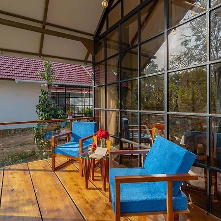 Stayvista At Cicada Chikmagalur 2Bhk Breakfast Included With Amazing View Buitenkant foto