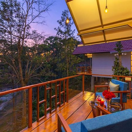 Stayvista At Cicada Chikmagalur 2Bhk Breakfast Included With Amazing View Buitenkant foto