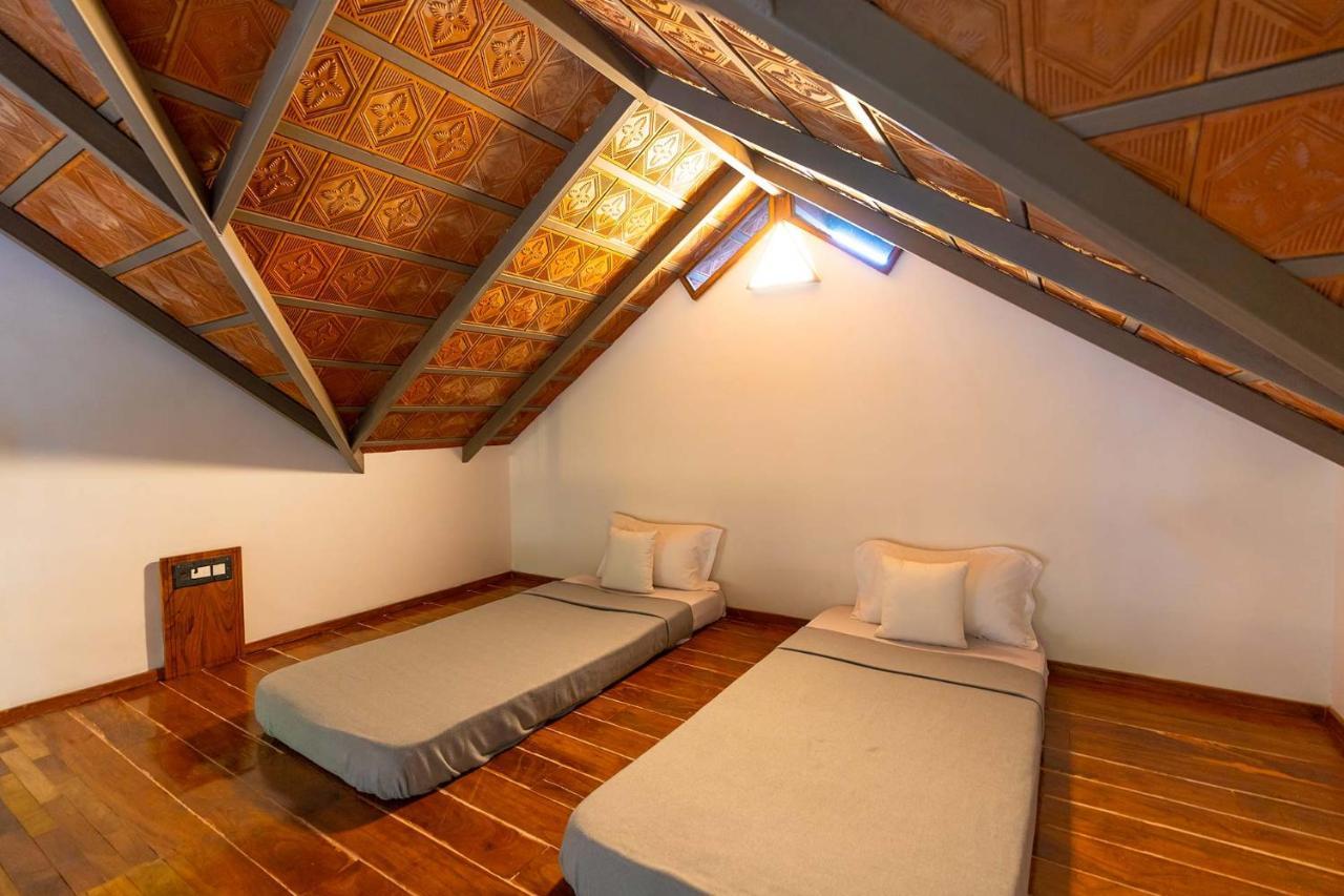 Stayvista At Cicada Chikmagalur 2Bhk Breakfast Included With Amazing View Buitenkant foto