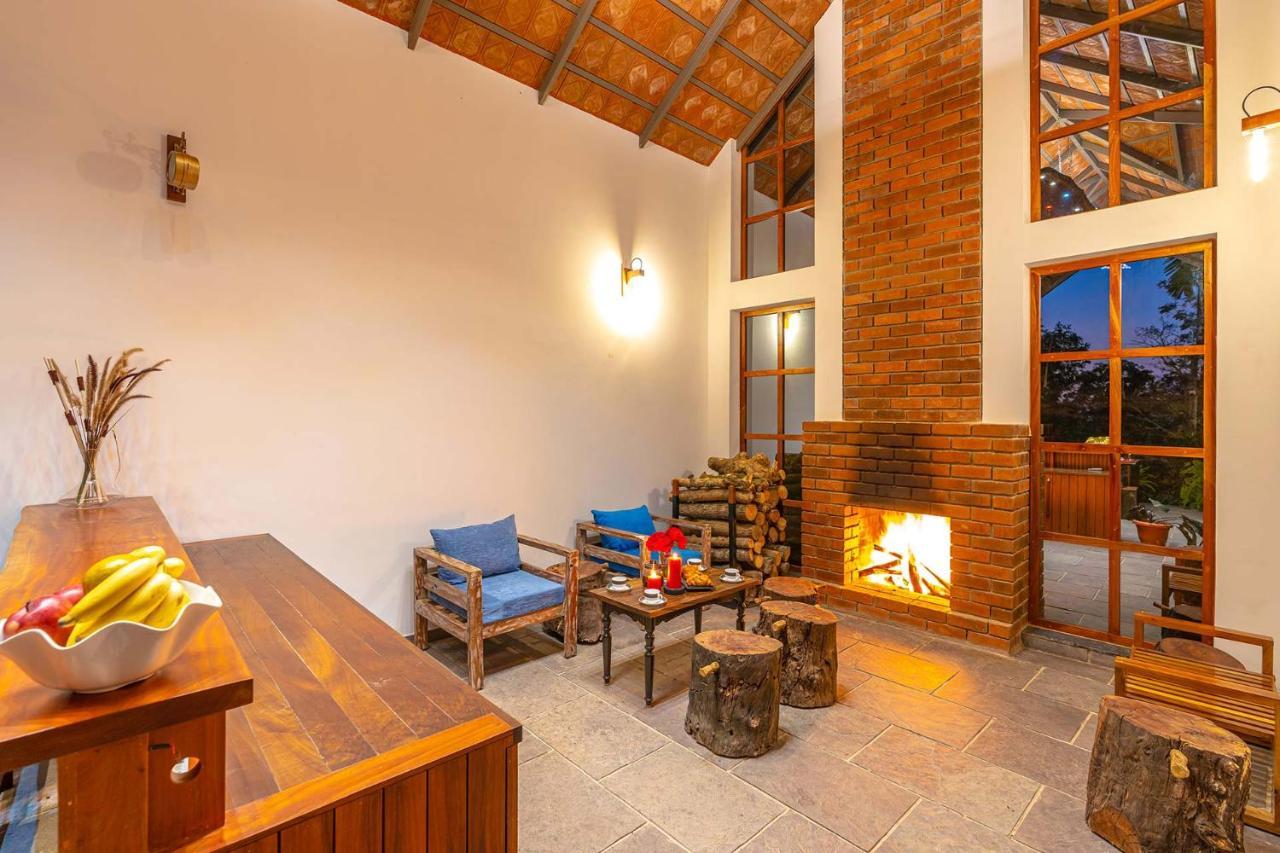 Stayvista At Cicada Chikmagalur 2Bhk Breakfast Included With Amazing View Buitenkant foto